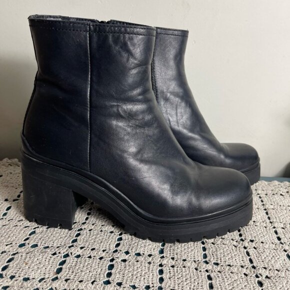Jeffrey Campbell Women's Tracker Block-Heel Platform Booties Size 9.5 Leather - Picture 3 of 13